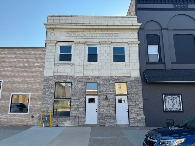 Building Photo - 812 Keeler St Unit Apt 5
