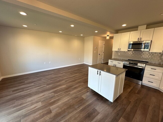 Photo - 1818 chipman St SE