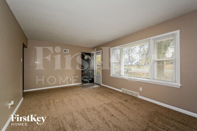 Photo - 5415 Parker Rd