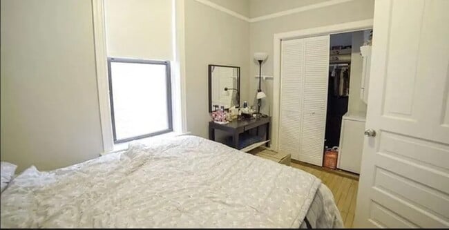 Photo - 2117 N Kedzie Blvd Unit 3R