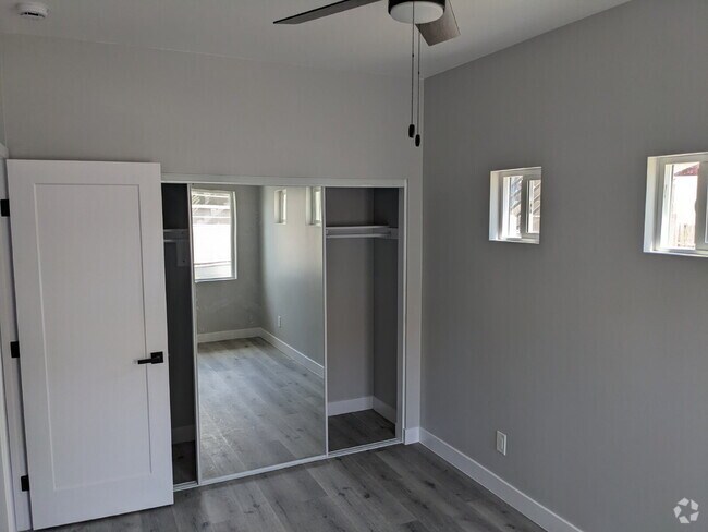 Building Photo - Brand New Constructed 1 Bed / 1 Bath – Sch... Rental