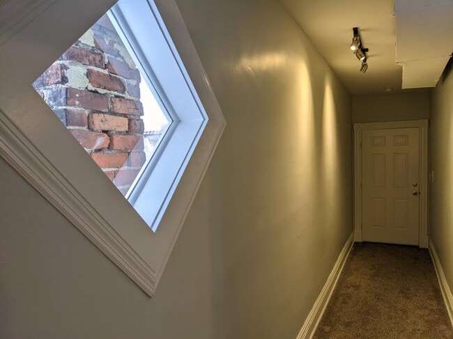 Photo - 3755 Eastern Ave Unidad 3