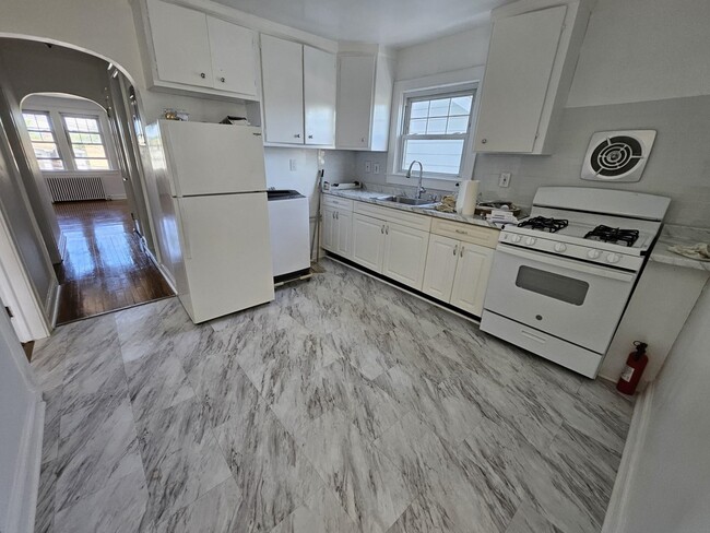 Photo - 824 Roosevelt Ave Rental
