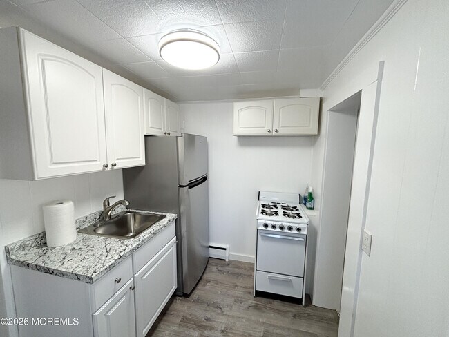 Photo - 214 Buermann Ave