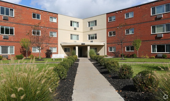 Norstar Apartments