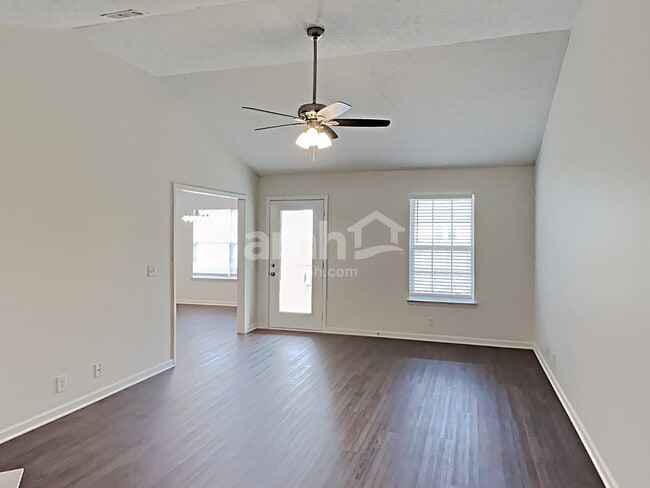 Photo - 3215 Cinch Ct