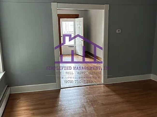 Photo - 192-194 Pine St., Fitchburg, MA Unidad 192 Pine st