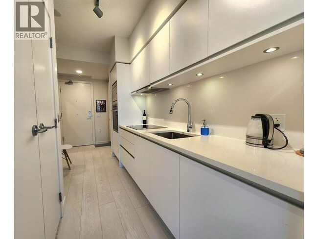 Photo - 180 E 2nd Ave Unité 909