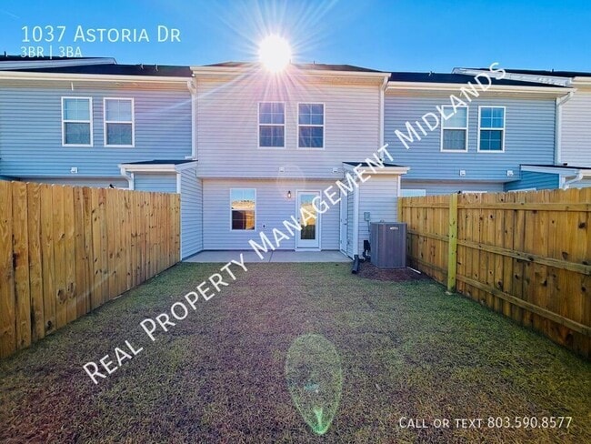 Photo - 1037 Astoria Dr