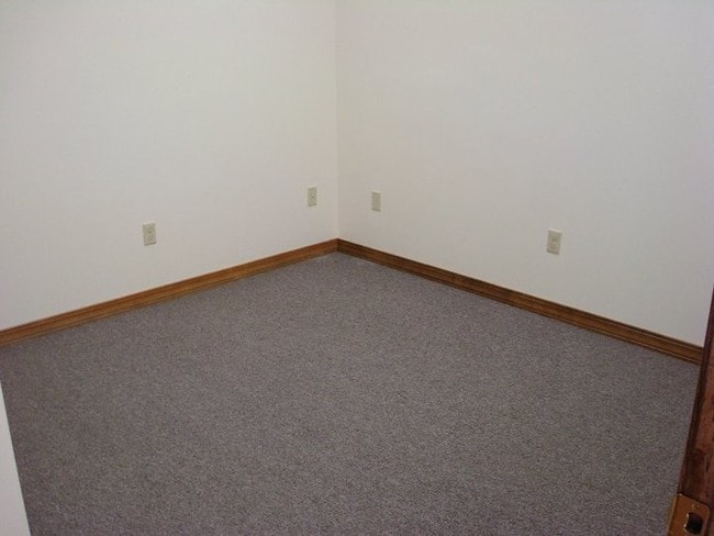 Bonus room - 71 Center Rd Unit 2