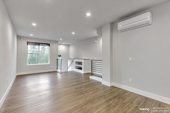 Photo - 510 Coho Walk SE