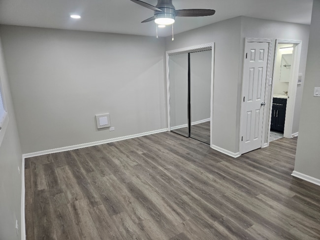 Building Photo - 135 E 103rd St