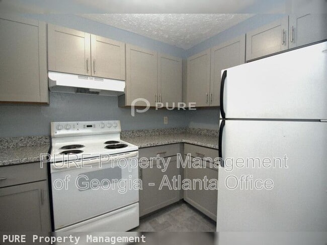 Photo - 1668 Wynndowne Trl SE