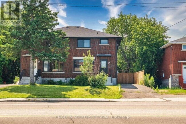 Photo - 1040 Maitland Ave