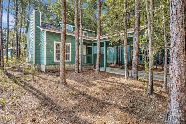 Photo - 68 Summer Oaks Dr