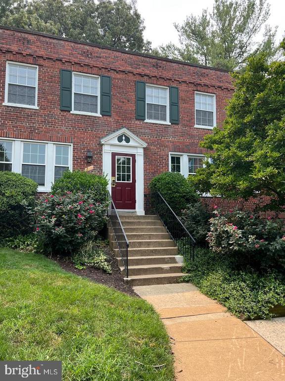 Photo - 1913 Key Blvd Apartment Unit 11573