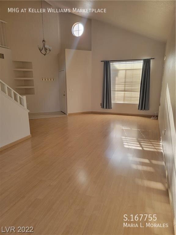 Photo - 258 Buckskin St