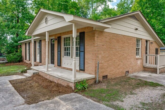 Photo - Spacious Home with Modern Comfort in 29223