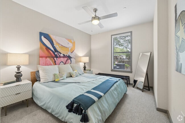 2BR, 2BA - 970SF - Second Bedroom