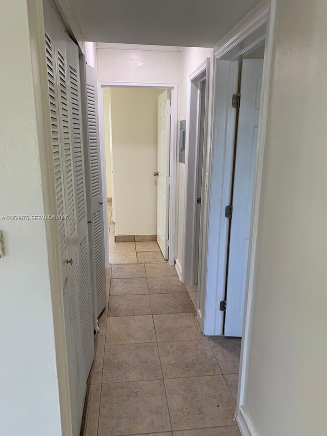 Photo - 1471 NE 170th St Unit 123A