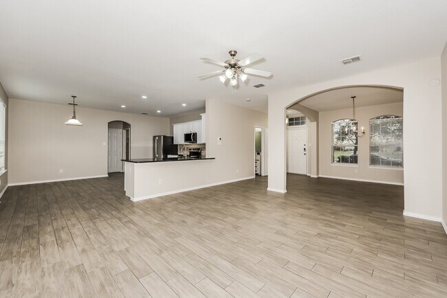 Photo - 2020 Natchez Dr