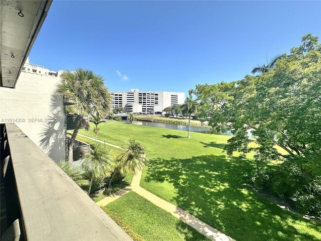 Photo - 8335 SW 72nd Ave Unit 307D