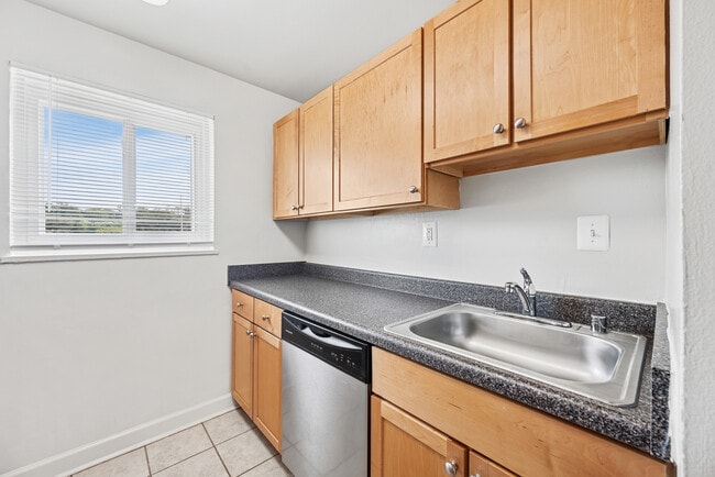 Photo - New Brookside Apartments