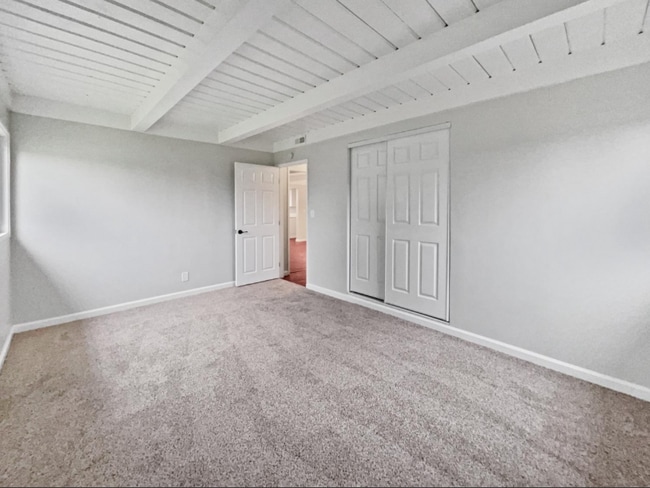 Photo - 5928 Lila Ln