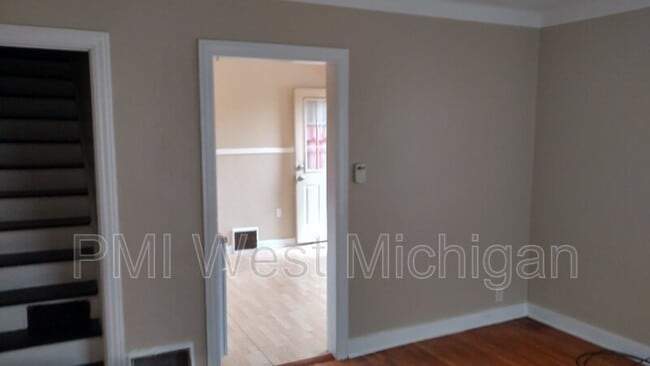 1948 Silver Ave SE Unit UNITB