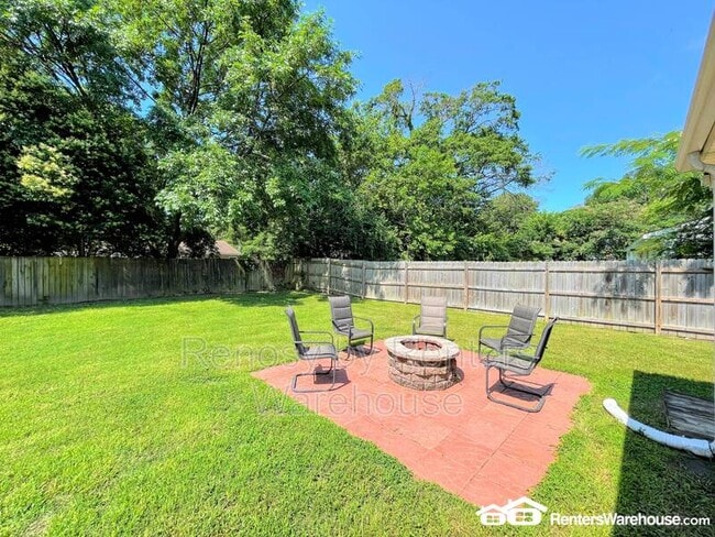 Photo - 3308 Hornsea Rd