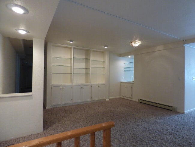 Photo - 1000 Fountain Terrace Dr