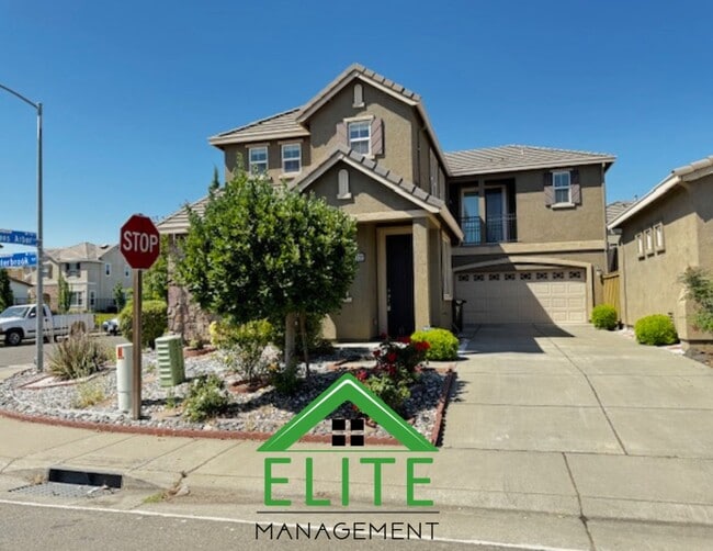 **SOLAR PANELS AND FORMER MODEL HOME!!** - **SOLAR PANELS AND FORMER MODEL HOME!!**