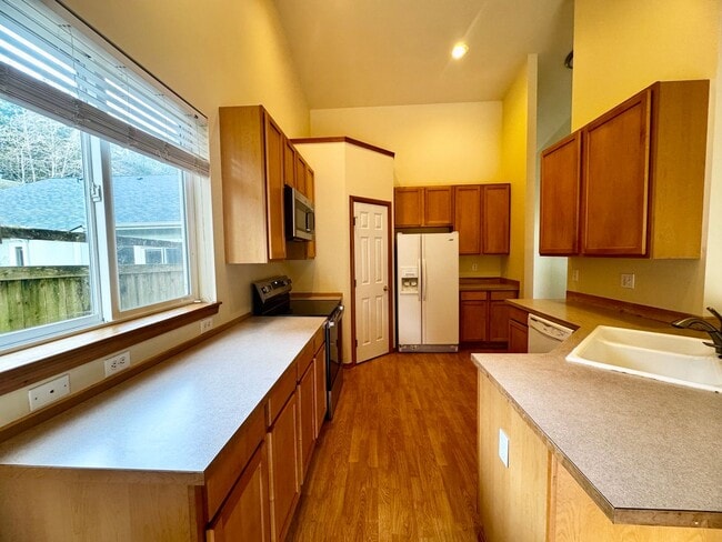 Photo - One story home in Suquamish.