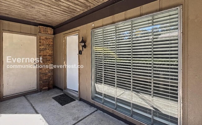 Photo - 2812 Georgetown Dr Unit APT 1518