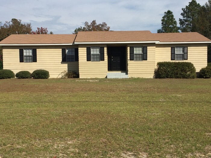 Photo - 811 Bennock Mill Rd House