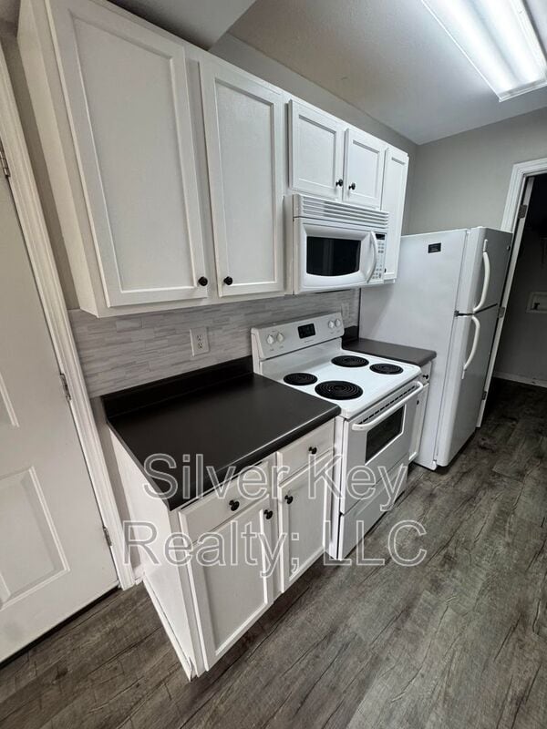 Photo - 236 Willow Creek Drive Unidad 6