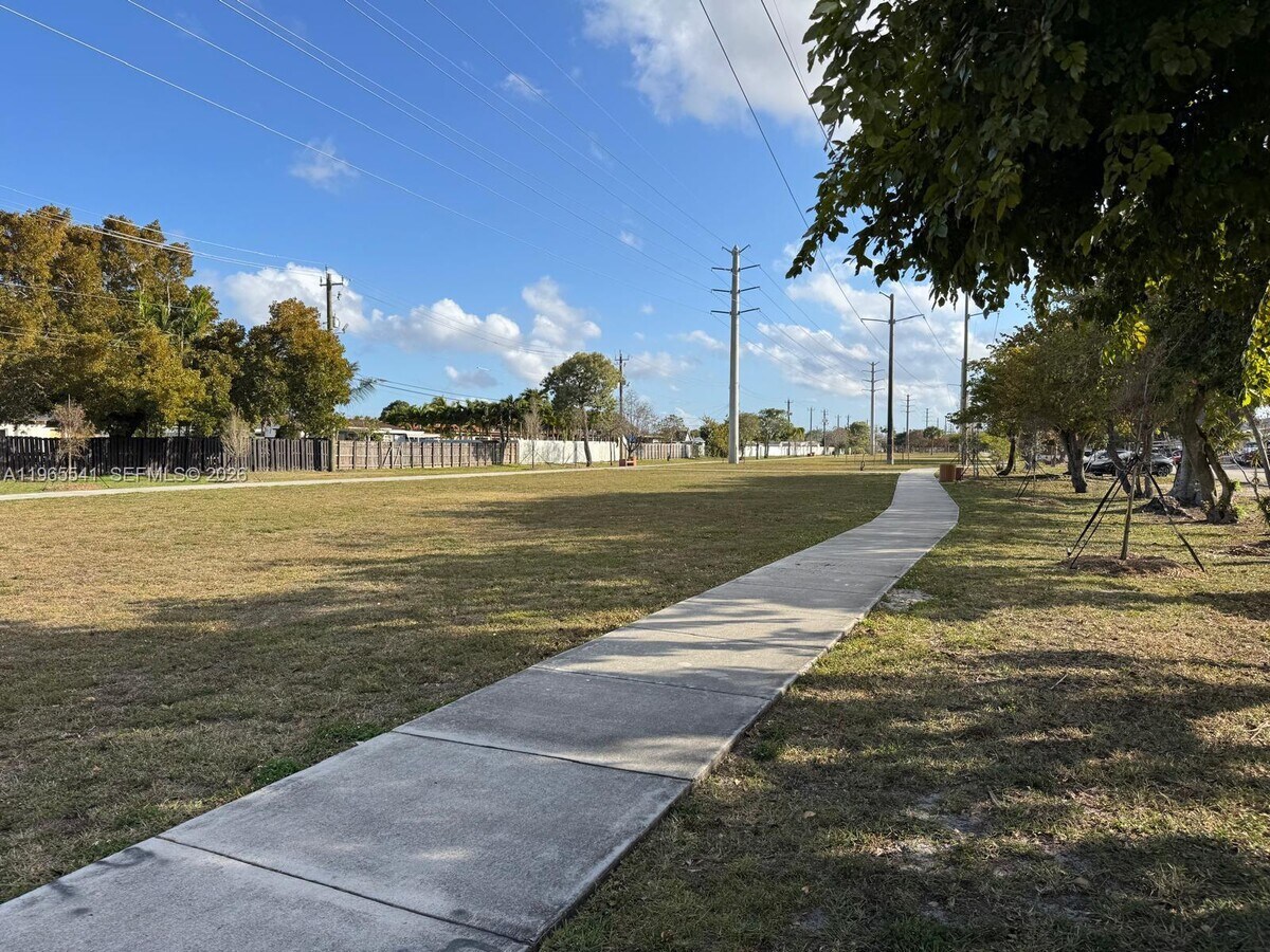 Photo - 7520 W 15th Ct