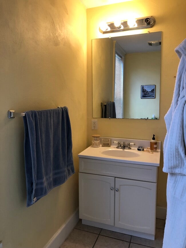 Photo - 622 W Pittsburgh St Unit 1