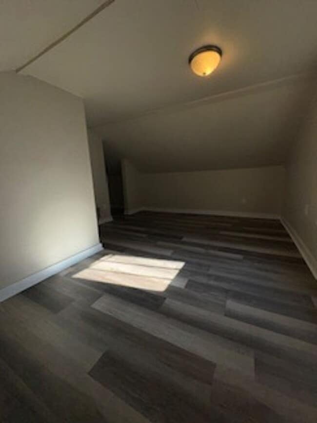 Photo - 1609 S Morton Ave