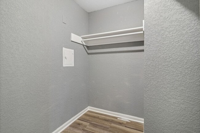 Photo - SILVERSPRING APARTMENTS