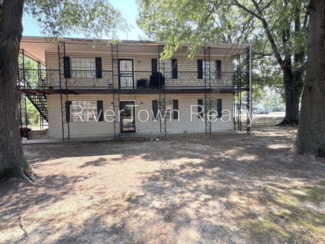 Building Photo - 1976 Goldbrier Ln