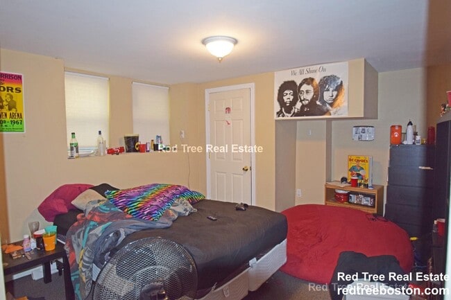 Photo - 21 Highgate St