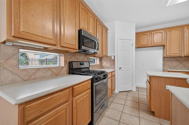 Building Photo - 5912236418 A Rental