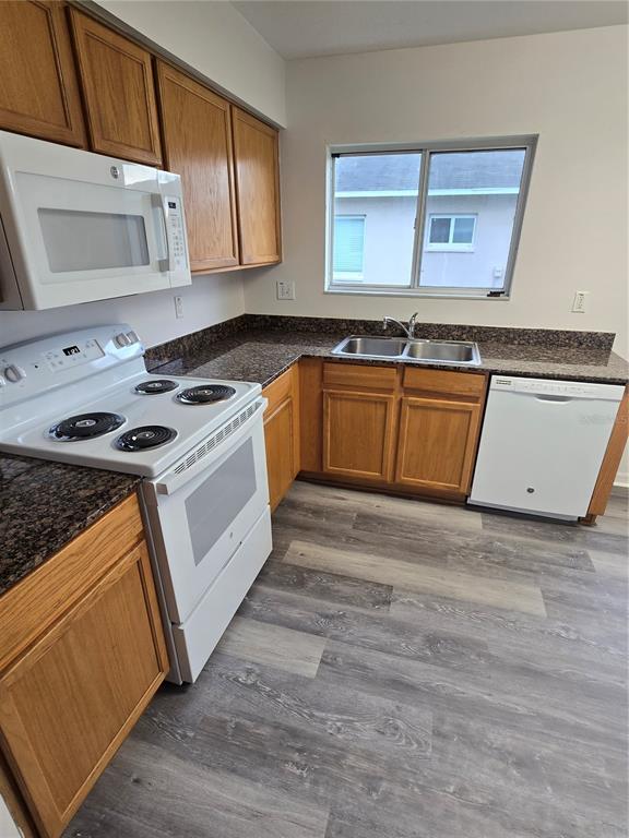 Photo - 11010 Whitecap Dr