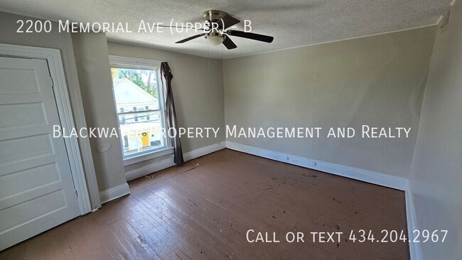 Photo - 2200 Memorial Ave Unit B
