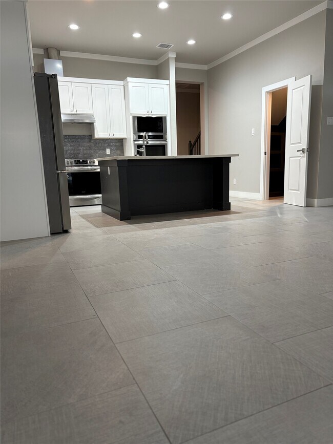 Photo - 3732 Seabrook St