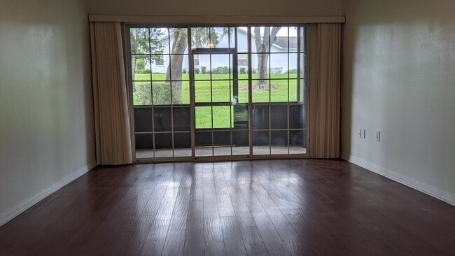 Photo - 3373 S Royal Oaks Dr Condo Unit 15-3