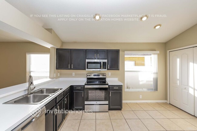 Photo - 6939 Crown Lake Dr