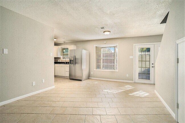Photo - 2701 3rd Ave N