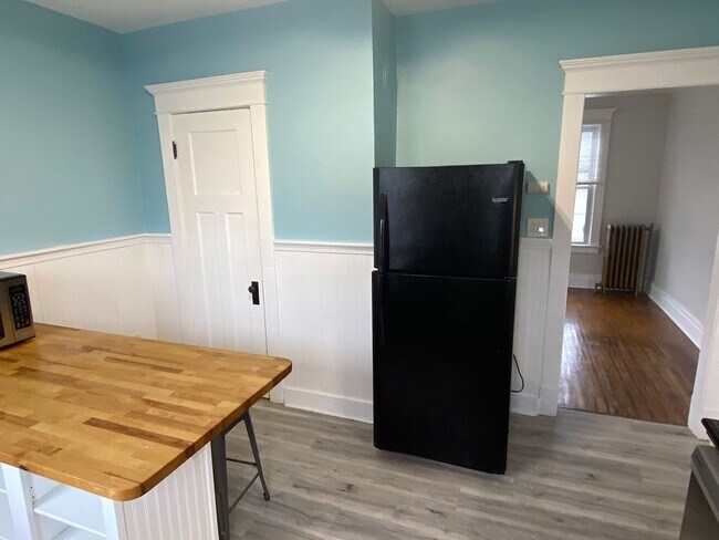 Photo - 140 Elmwood Ave Unit Floor 2